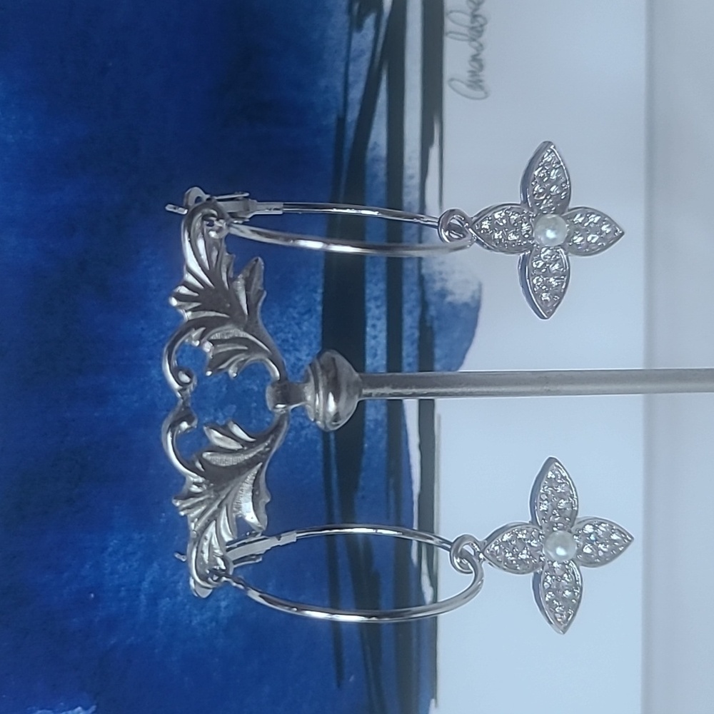Elegant Silver Flower Earrings